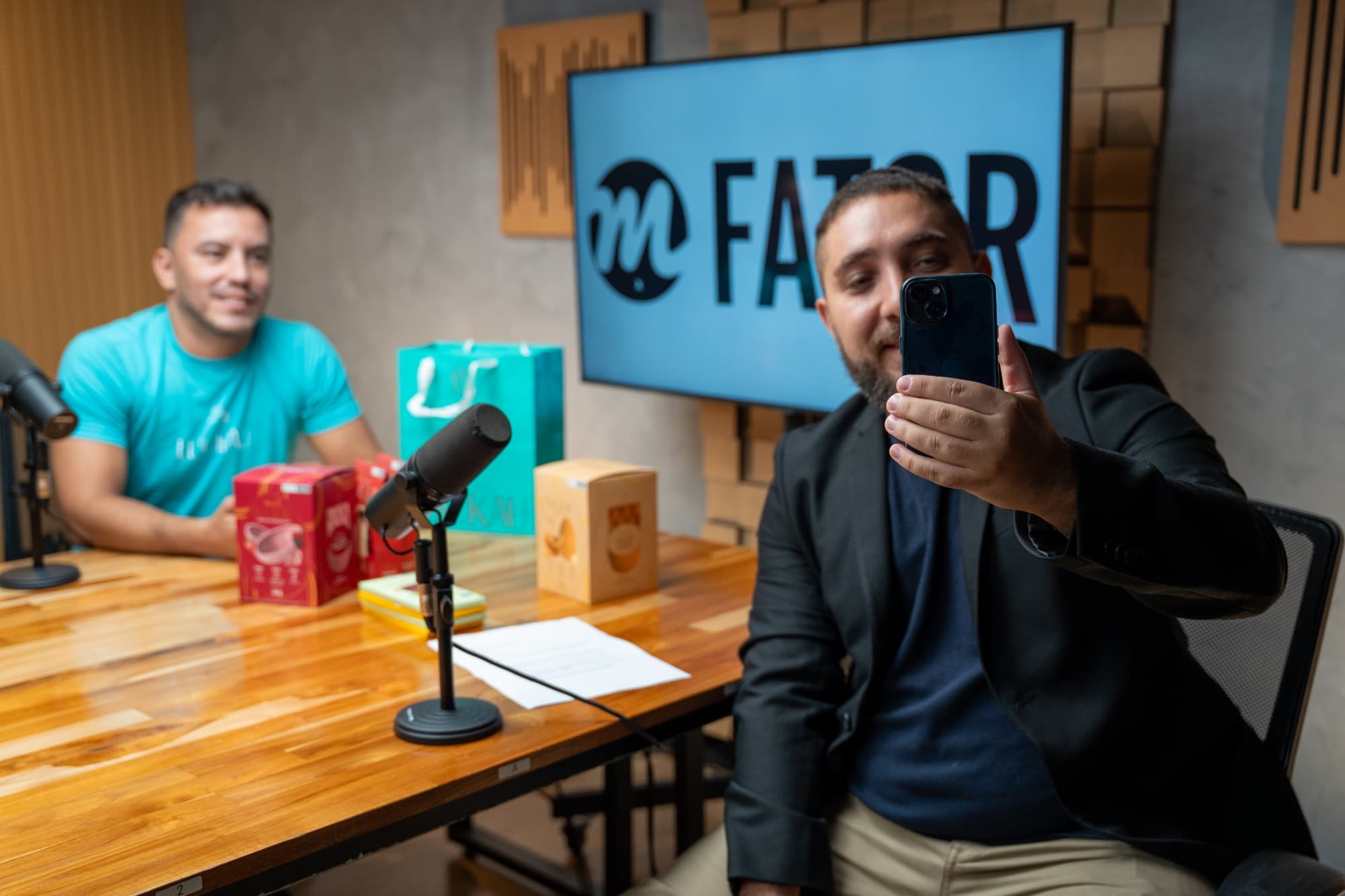 Bastidores — gravação de episódio do O Fator M com convidado